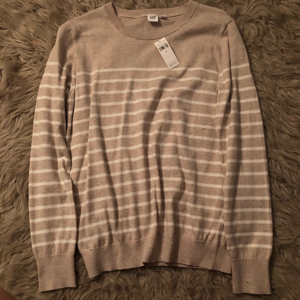 Long sleeve beige and white striped top